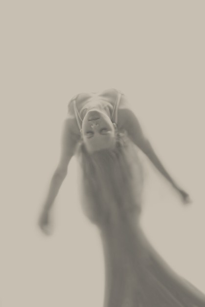 L'esprit d'escalier by Tracie Taylor