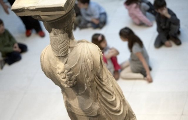 AE3AD5C5B62BB8343F215298BE7AAA66