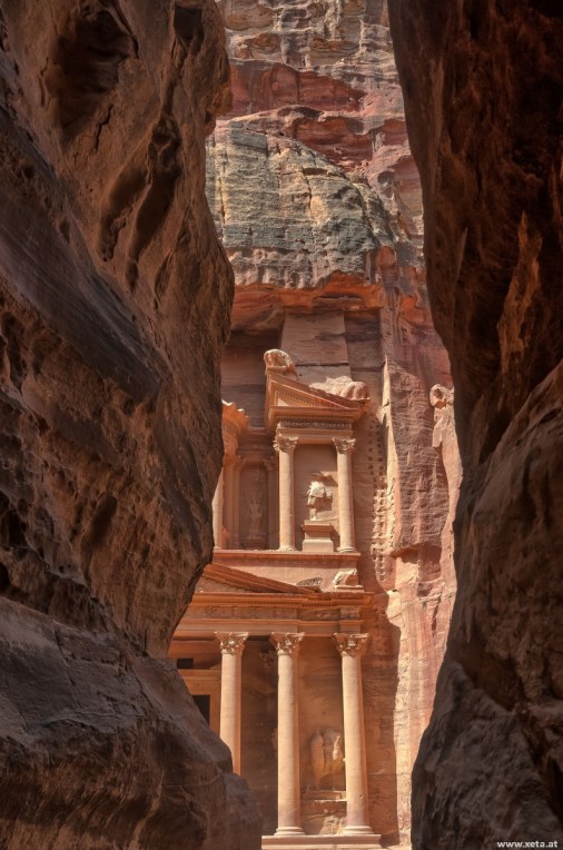 DSI_1951_Schlucht Jordanien Petra Khazne al-Firaun Schatzhaus Siq
