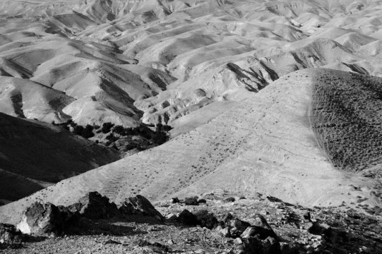 Victor Bezrukov in the middle between Jerusalem and Dead Sea