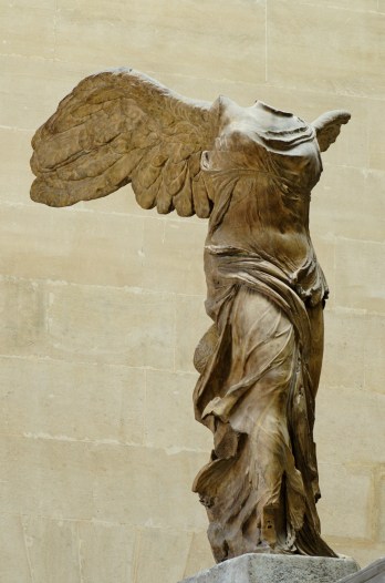 Nike_of_Samothrake_Louvre_Ma2369_n2