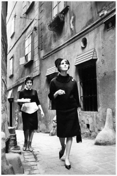 Fashion photo by Jeanloup Sieff for La Rinascente stores, Vienna, 1961