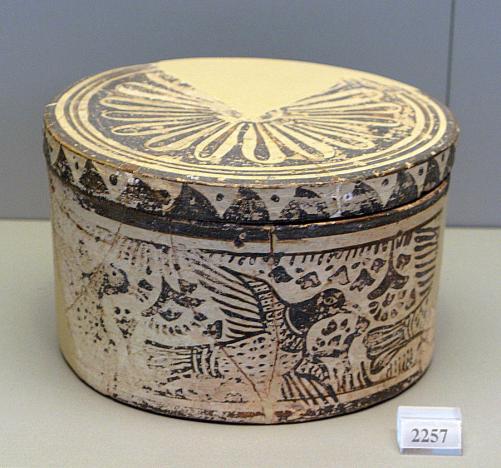 minoan-pyxis-andonis-katanos