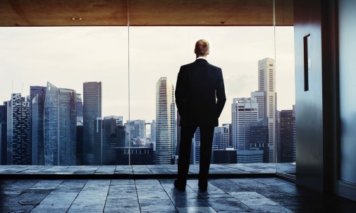 hija-de-un-hombre-rico-rechaza-a-un-chico-por-ser-pobre-2